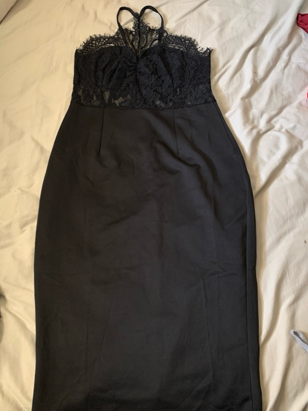 LACE HALTER MIDI DRESS ‼️